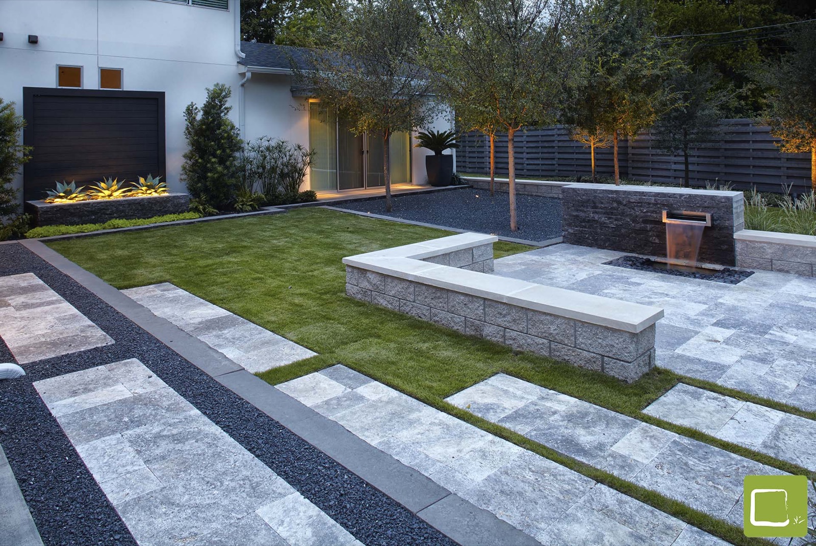 Contemporary gallery garden courtyard in Dallas by modern landscape design firm