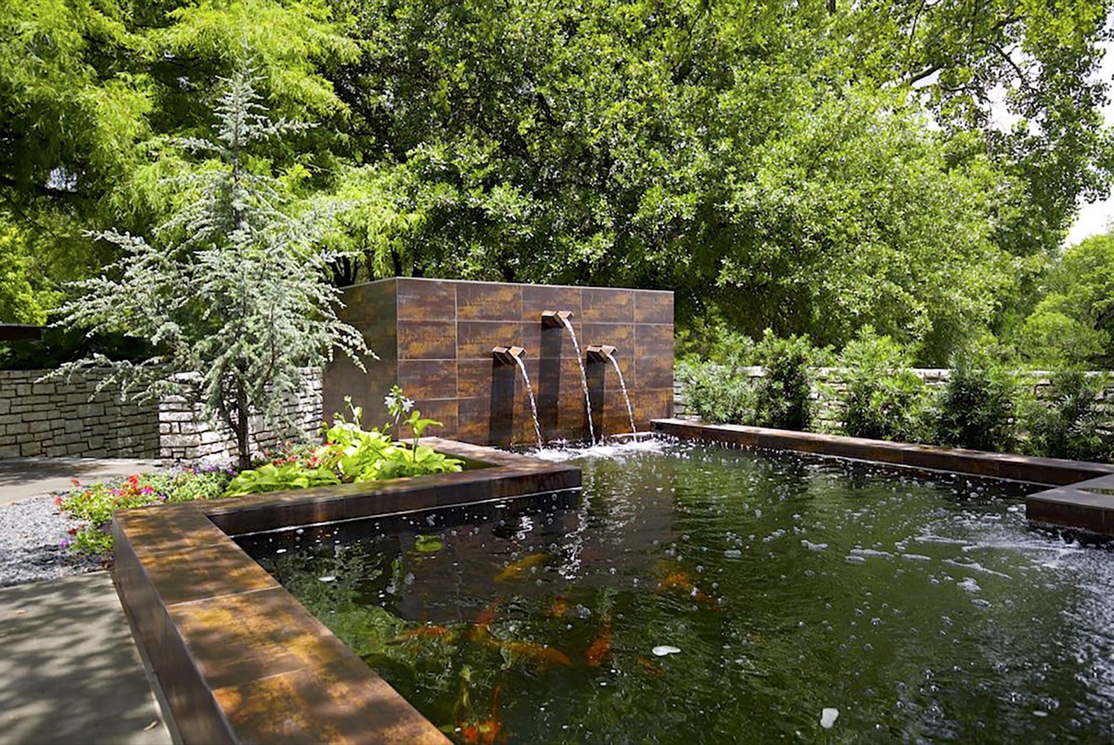 Organic Modern Renovation natural stone detail - organic modern landscape design by Original Landscape Concepts in Dallas