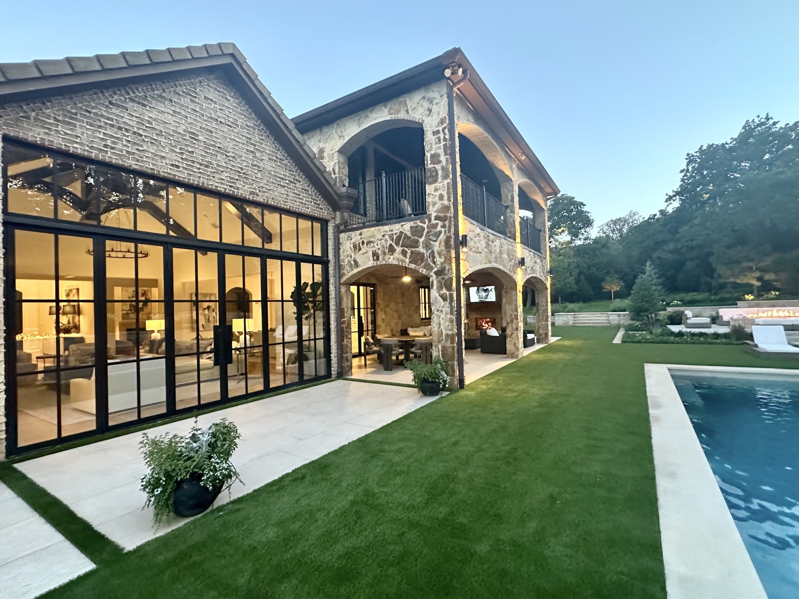 Modern Estate Pool pool view 12 - residential landscape design in Dallas TX